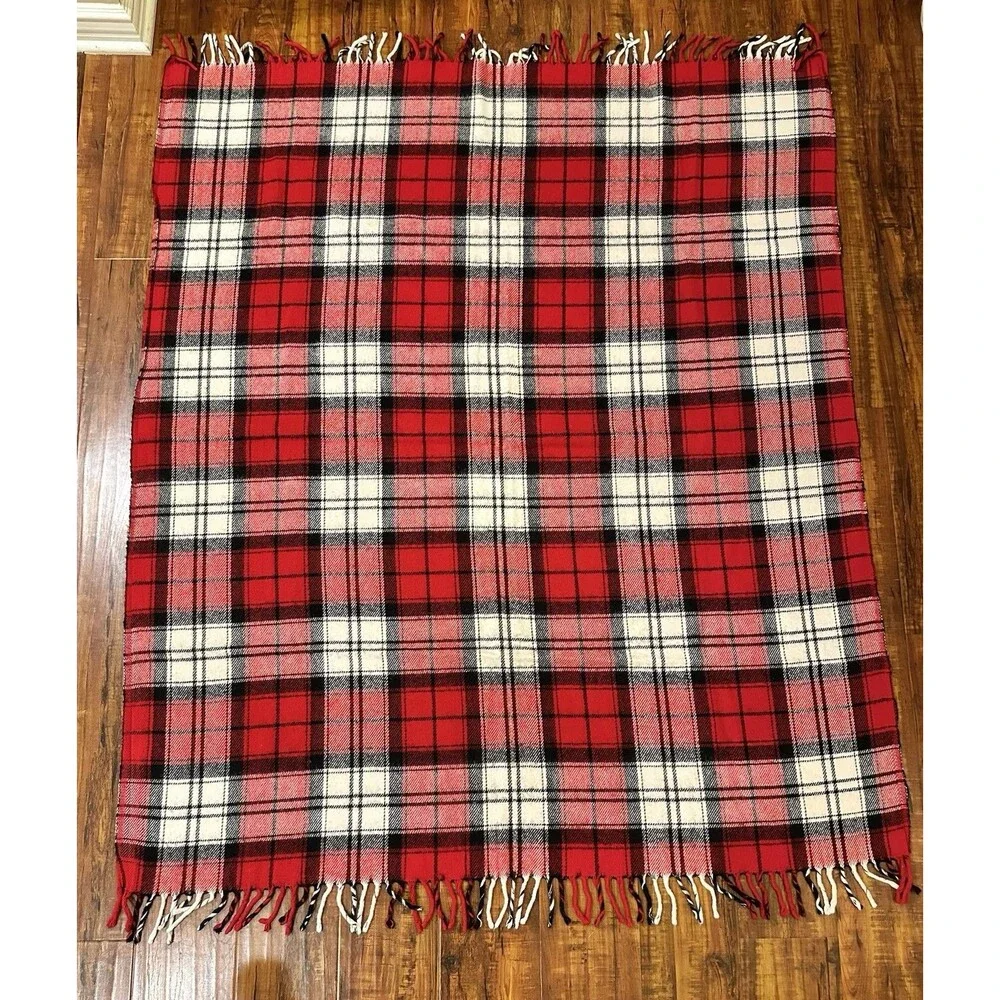 Vintage 62x52” Faribo Plaid Fluff-Loomed Faribault, MN Made in USA Wool Blanket